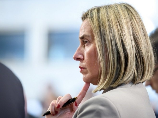 Федерика Могерини (Фото: EPA/FABRICE COFFRINI) Федерика Могерини (Фото: EPA/FABRICE COFFRINI) -