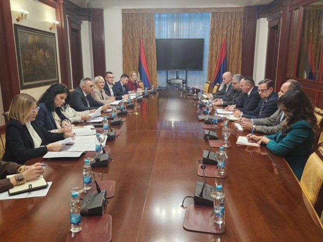 Састанак Састанак - Фото: РТРС