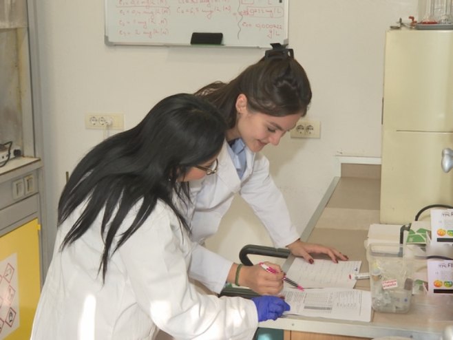 Мастер студенткиње из Мексика Мастер студенткиње из Мексика - Фото: РТРС