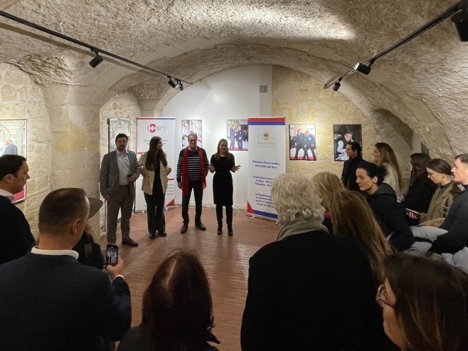 У Паризу свечано отворена изложба „Дејтон-Париз 1995. У Паризу свечано отворена изложба „Дејтон-Париз 1995. - Фото: РТРС