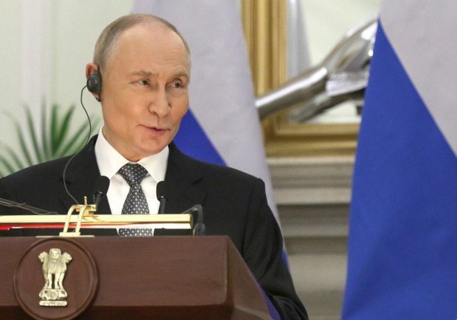 Владимир Путин (Фото: EPA/RAJAT GUPTA) Владимир Путин (Фото: EPA/RAJAT GUPTA) -