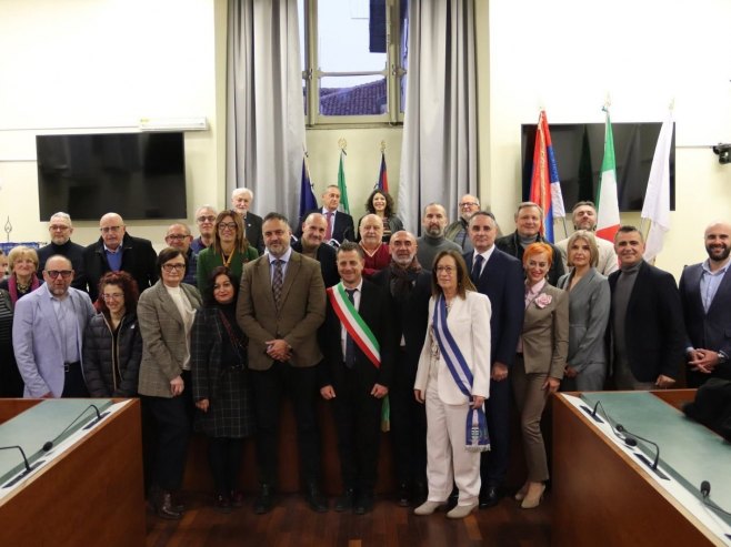 Братске везе Дервенте и града Пинероло из Италије - Фото: РТРС