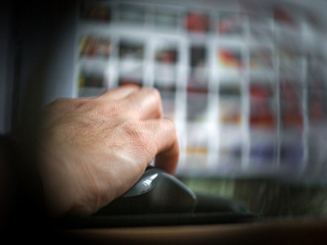 Педофилија (Фото: EPA/SASCHA STEINBACH, илустрација) Педофилија (Фото: EPA/SASCHA STEINBACH, илустрација) -