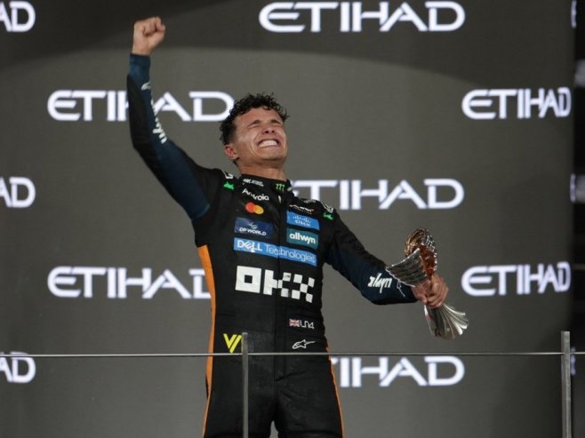 Ландо Норис (фото: EPA/ALI HAIDER) - 