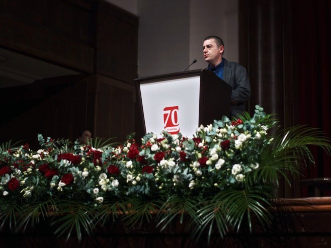 Послије забаве - Стево Грабовац Послије забаве - Стево Грабовац - Фото: Уступљена фотографија