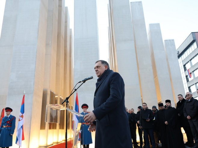 Милорад Додик - Фото: ZIPAPHOTO/Borislav Zdrinja