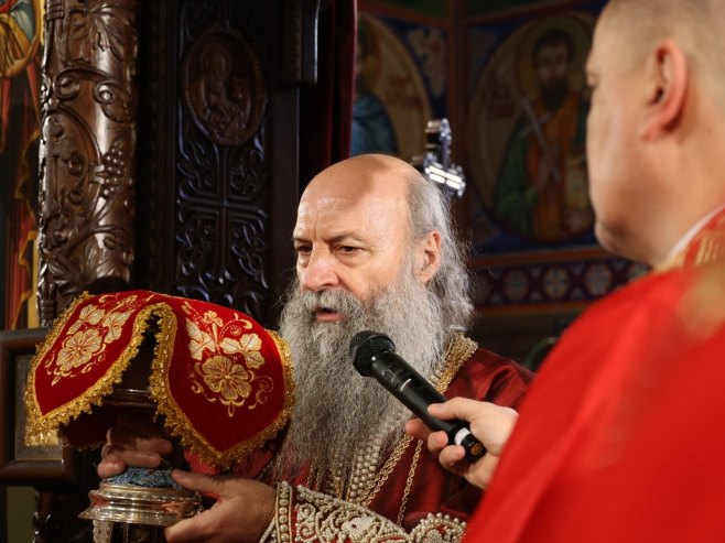 Патријарх Порфирије - Фото: ZIPAPHOTO/Borislav Zdrinja