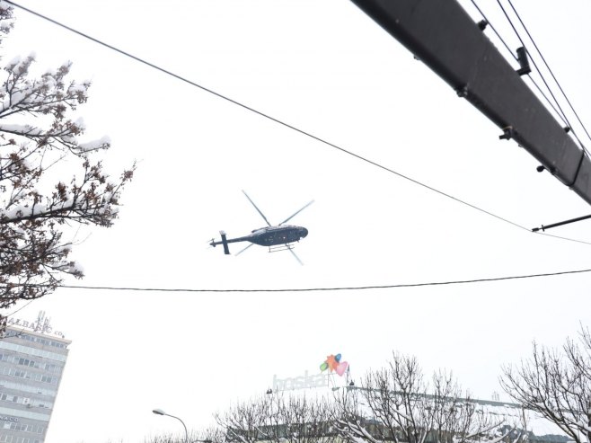 Хеликоптерска јединица на свечаном дефилеу - Фото: ZIPAPHOTO/Borislav Zdrinja