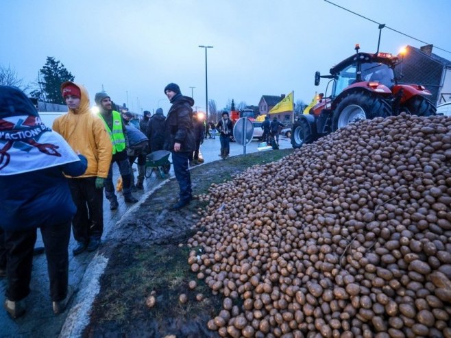 Брисел, протести (фото: EPA/OLIVIER HOSLET) Брисел, протести (фото: EPA/OLIVIER HOSLET) -