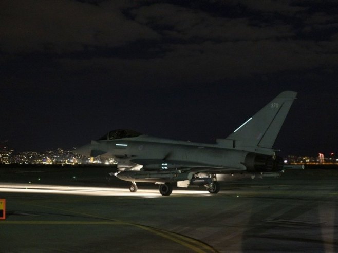 Авион (фото: EPA/SGT LEE GODDARD - илустрација) Авион (фото: EPA/SGT LEE GODDARD - илустрација) -