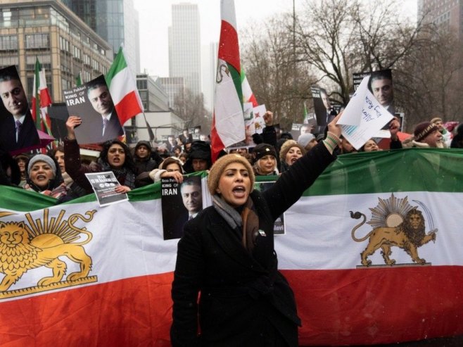 Протести (фото: EPA/Matias Basualdo - илустрација) Протести (фото: EPA/Matias Basualdo - илустрација) -