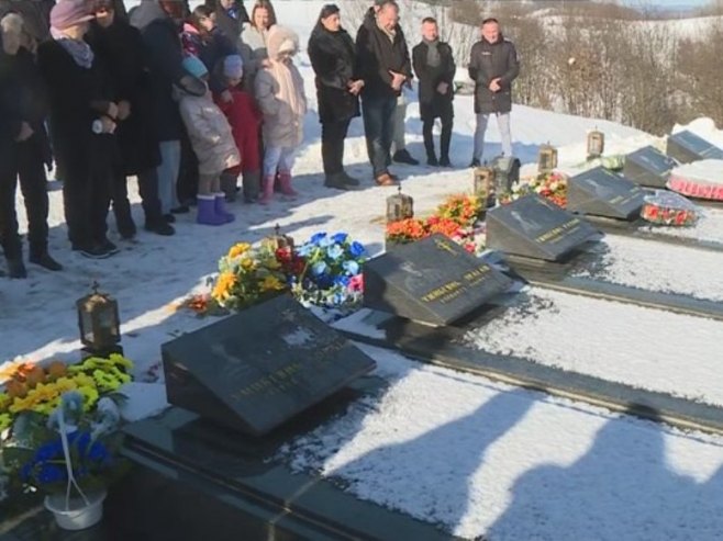 Помен страдалима на Сувој Међи Помен страдалима на Сувој Међи - Фото: РТРС
