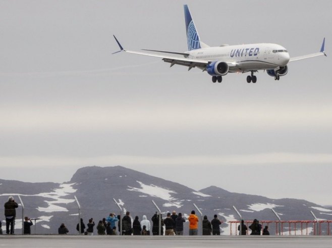 Гренланд (Фото: EPA/MADS CLAUS RASMUSSEN DENMARK OUT) Гренланд (Фото: EPA/MADS CLAUS RASMUSSEN DENMARK OUT) -