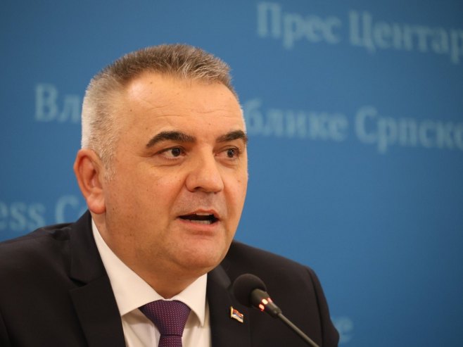 Саво Минић - Фото: ZIPAPHOTO/Borislav Zdrinja