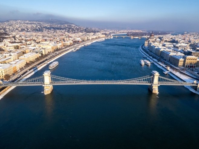 Будимпешта (Фото: EPA/Zoltan Mathe) - 