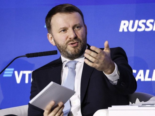 Максим Орешкин (фото: EPA/YURI KOCHETKOV) - 