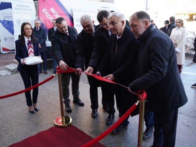 Отварање Поштанске штедионоце у Источном Сарајеву - Фото: Уступљена фотографија