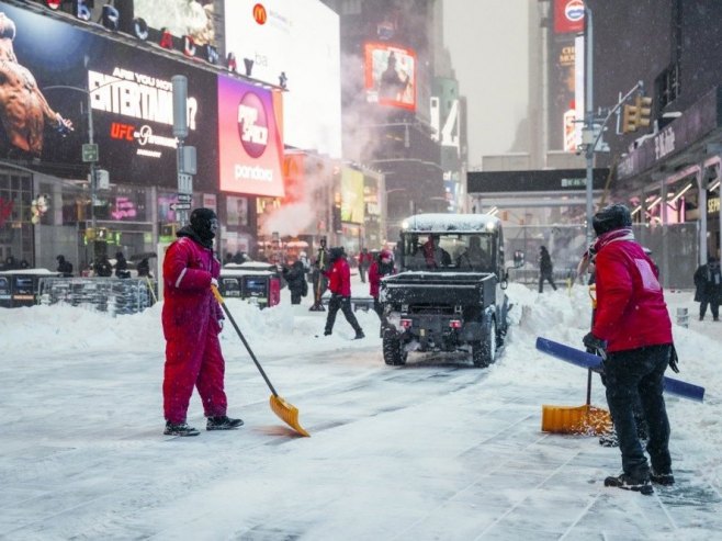 Снијег (Фото: EPA/OLGA FEDOROVA/илустрација) - 