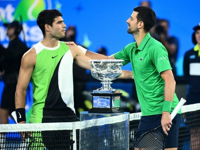 Алкараз и Ђоковић (Фото: EPA/JOEL CARRETT) - 
