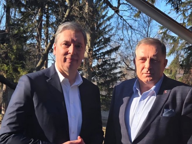 Вучић и Додик (фото: instagram.com/buducnostsrbijeav) - 
