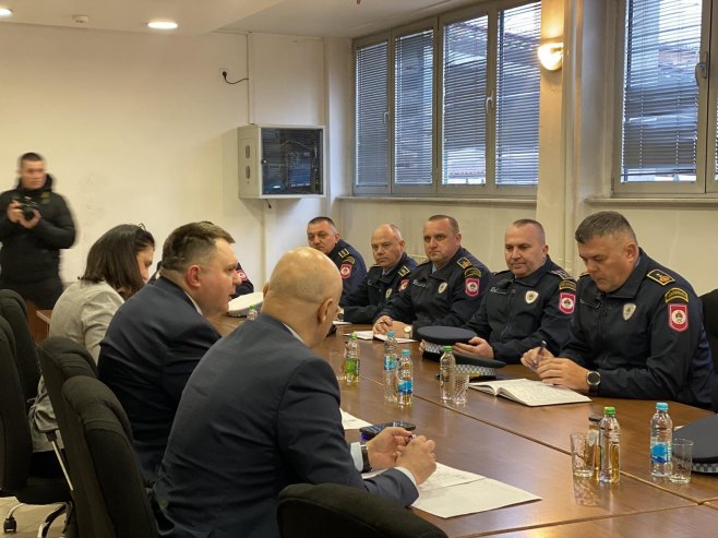 Жељко Будимир посјетио ПУ Добој - Фото: РТРС