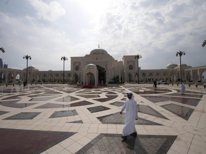 Абу Даби (фото: EPA/LUCA ZENNARO - илустрација) - 