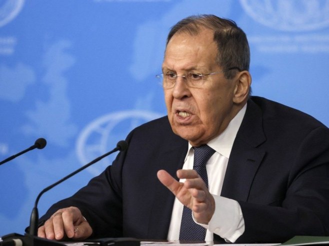 Сергеј Лавров (Фото: ЕPA/MAXIM SHIPENKOV) - 