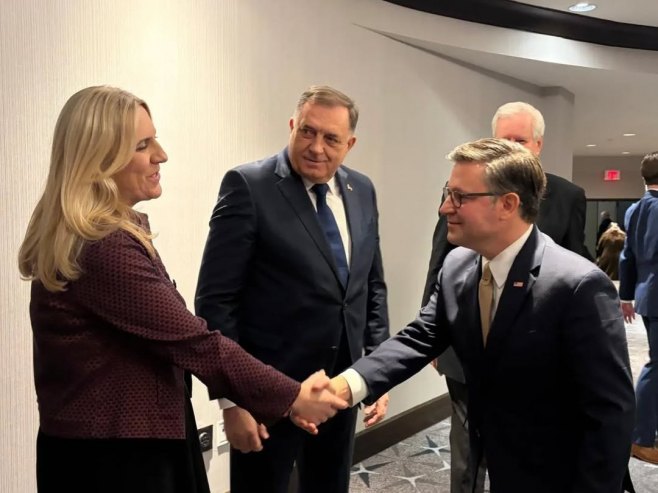 Цвијановић и Џонсон (фото: instagram.com/zeljka.cvijanovic/) - 