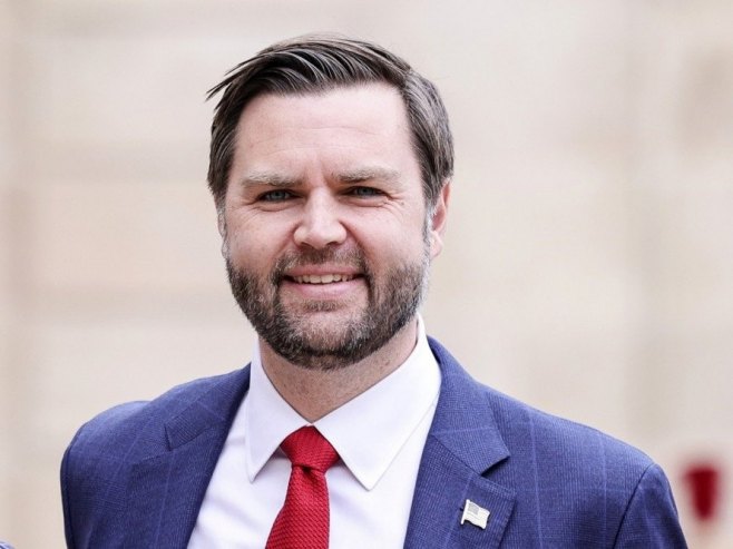 Џејмс Дејвид Венс (Фото: EPA/Teresa Suarez) - 