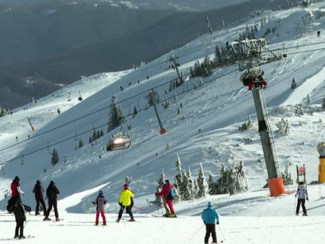 Нове падавине унаприједиле услове на стазама ОЦ Јахорина