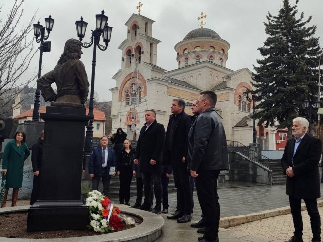 Полагање вијенаца - Фото: РТРС