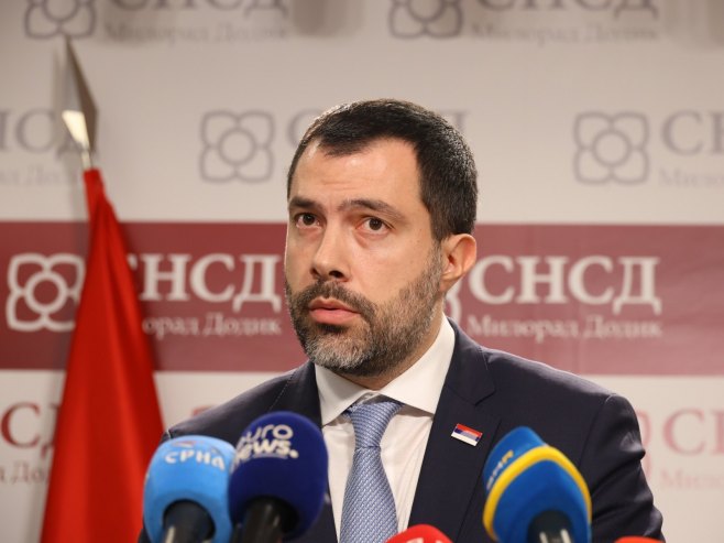 Игор Додик - Фото: ZIPAPHOTO/Borislav Zdrinja