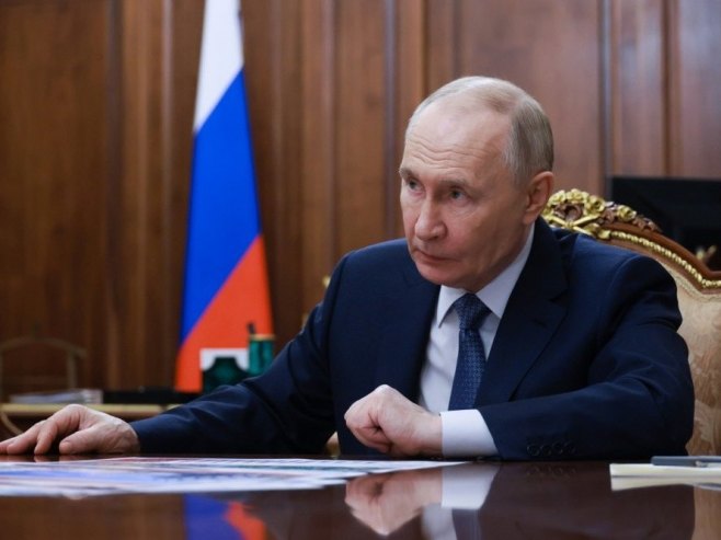 Владимир Путин (фото: EPA/VYACHESLAV PROKOFYEV) - 