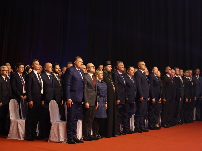 Свечана академија - Фото: ZIPAPHOTO/Borislav Zdrinja
