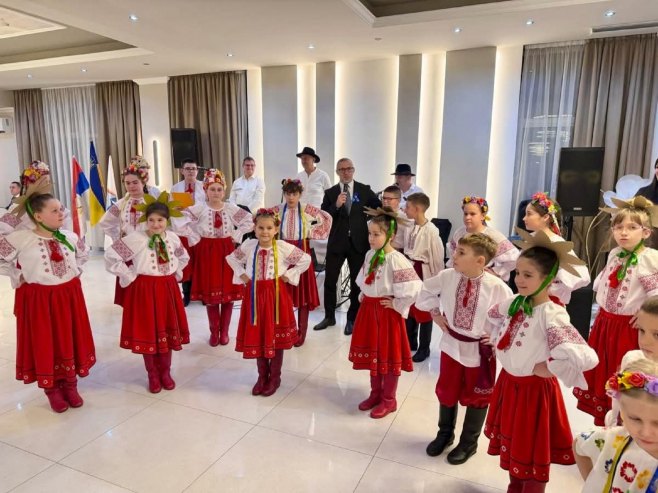 У Прњавору одржана 46. украјинска забава - Фото: СРНА