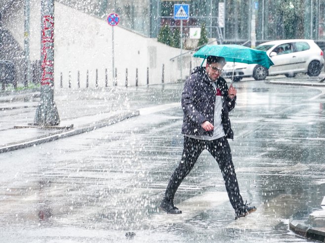 Републички хидрометеоролошки завод издао упозорење на наглу промјену времена