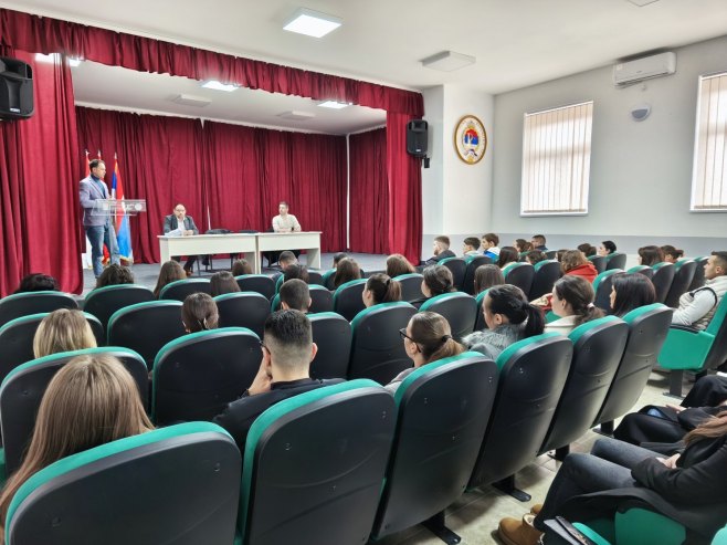 Стипендирање - Фото: РТРС