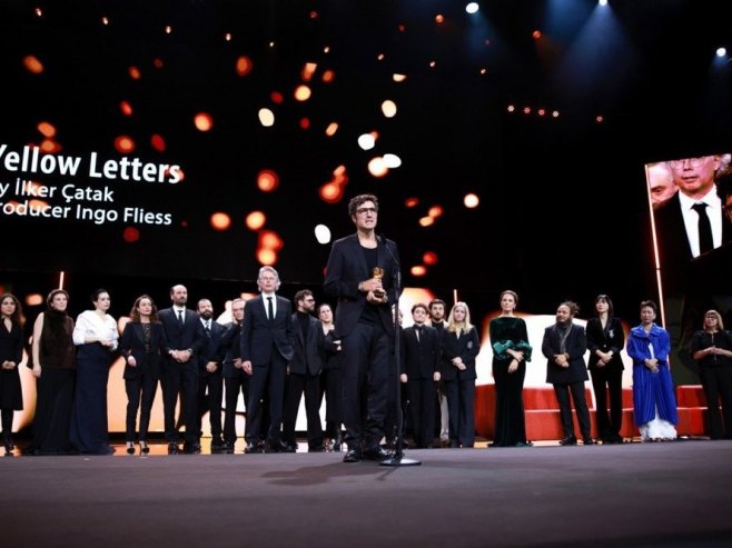 Берлински филмски фестивал (Фото: EPA/CLEMENS BILAN) - 