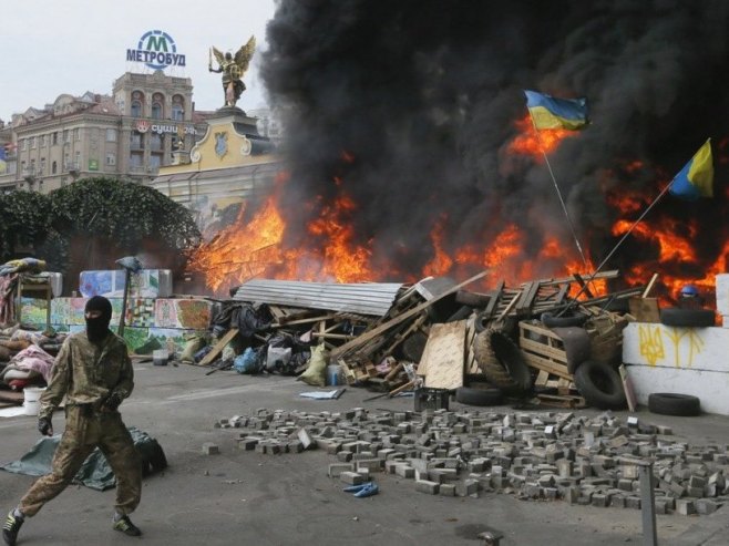 Украјина послије евромајдана (Фото: EPA/SERGEY DOLZHENKO, илустрација) - 