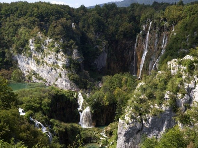 Плитвичка Језера (Фото: EPA/ANTONIO BAT) - 