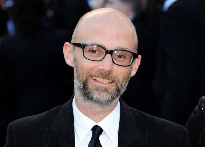 Моби (Фото:  EPA/ANDREW GOMBERT) - 