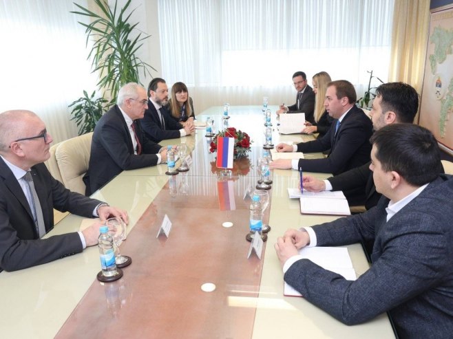 Селак са шефом Мисије ОЕБС-а - Фото: Уступљена фотографија