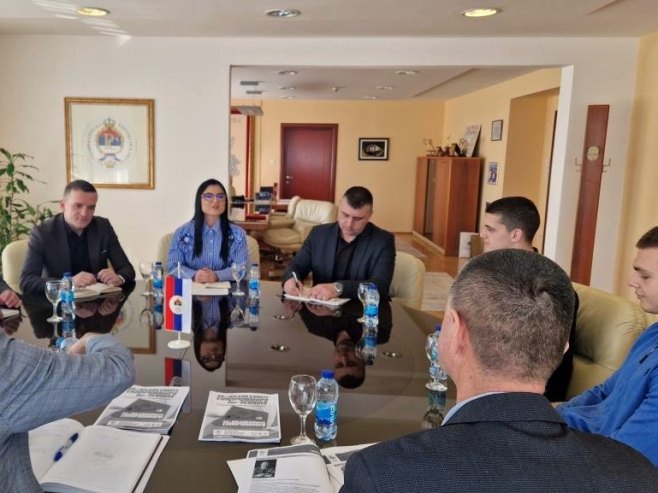 Игњатовић са представницима Карате савеза Српске - Фото: Уступљена фотографија