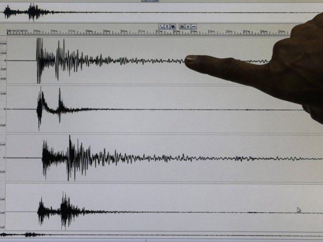 Земљотрес (Фото:  EPA/ROLEX DELA PENA, илустрација) - 