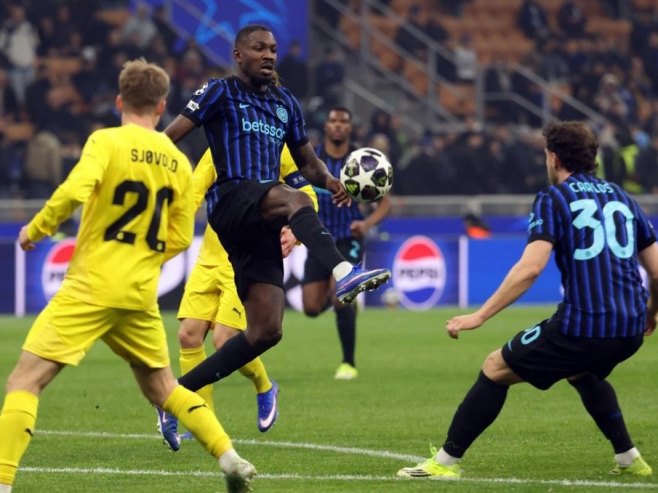 Интер - Бодо/Глимт (Фото: EPA/MATTEO BAZZI) - 