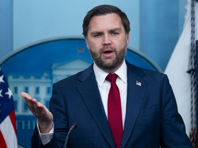 Џеј Ди Венс (Фото: EPA/BONNIE CASH, илустрација) - 