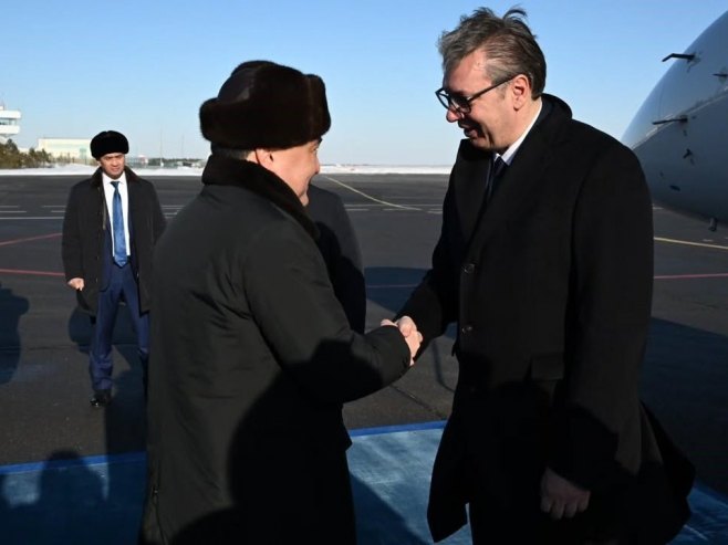 Вучић у посјети Казахстану (Фото: www.instagram.com/buducnostsrbijeav/) - 