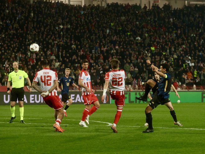 Звезда елиминисана из Лиге Европе, Лил иде у осмину финала послије продужетака