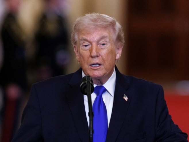 Доналд Трамп (Фото: EPA/WILL OLIVER, илустрација) - 