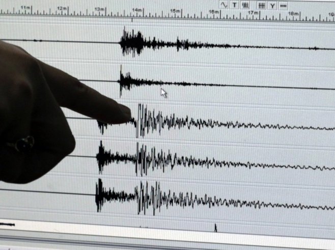 Земљотрес, илустрација (Фото: EPA/RITCHIE B. TONGO) Земљотрес, илустрација (Фото: EPA/RITCHIE B. TONGO) -